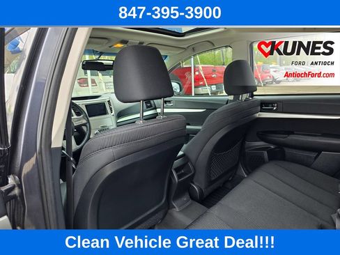 Used 2010 Subaru Outback 2.5i Premium AWD/4WD image 15