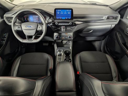Certified 2025 Ford Escape ST-Line FWD image 13