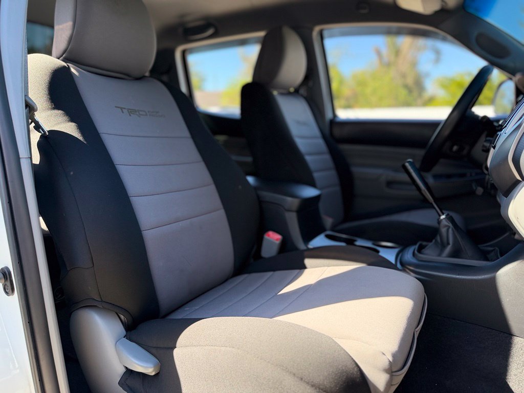 Used 2015 Toyota Tacoma 4x4 Double Cab w/ TRD Off-Road Package image 21