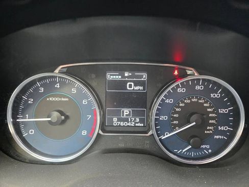 Used 2015 Subaru Crosstrek 2.0i Limited image 6