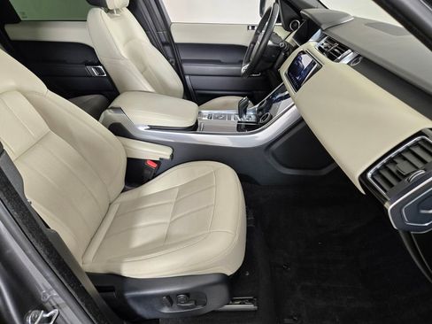 Used 2019 Land Rover Range Rover Sport HSE image 22