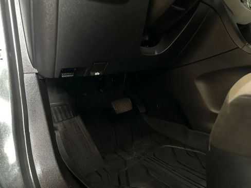 Used 2019 Chevrolet Equinox LT AWD/4WD image 45