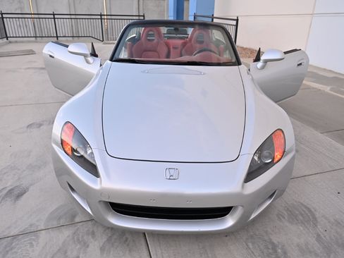 Used 2003 Honda S2000 image 33
