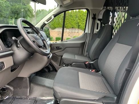 Used 2025 Ford Transit 250 Low Roof w/ Exterior Upgrade Package RWD image 11