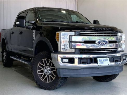 Used 2018 Ford F250 Lariat w/ Lariat Value Package AWD/4WD image 1