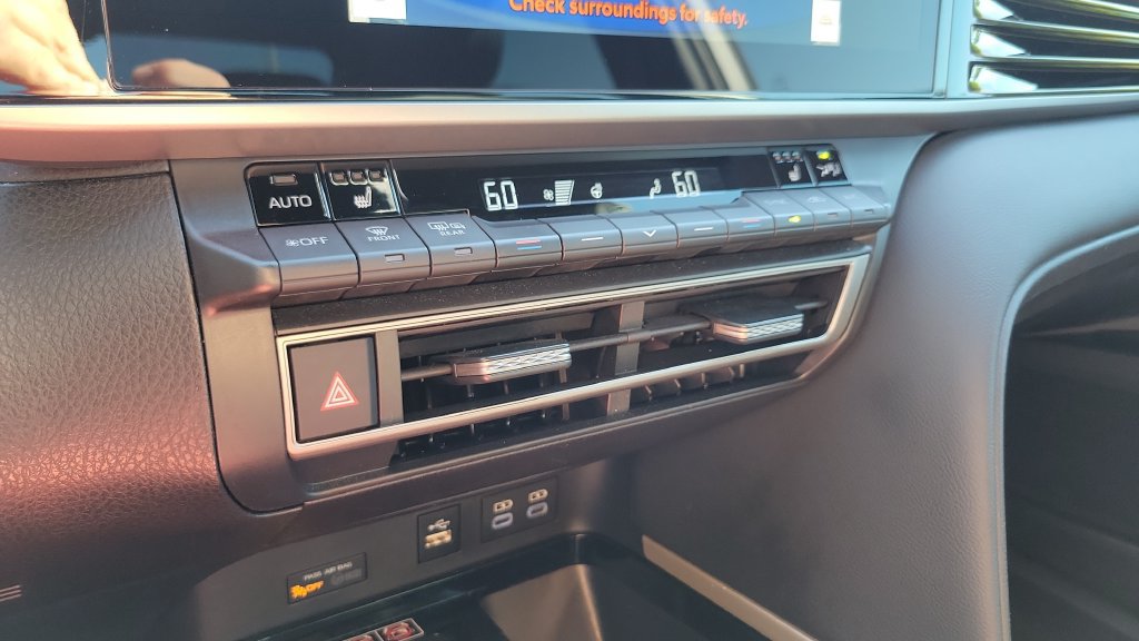 Certified 2025 Toyota Camry XSE FWD image 18