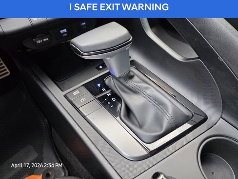 Certified 2025 Hyundai Elantra Sport FWD image 23