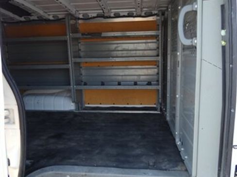 Used 2021 Nissan NV 2500 SV RWD image 46