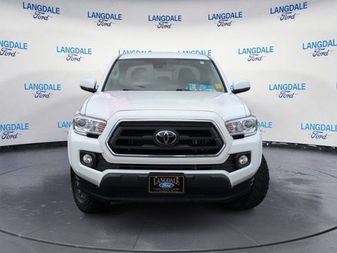 Used 2023 Toyota Tacoma SR5 w/ Technology Package RWD image 12