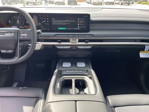 New 2027 Kia Telluride S image 12