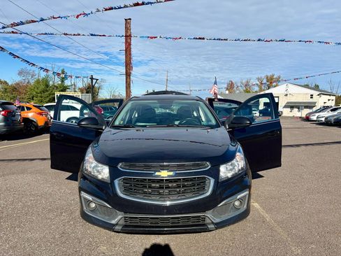 Used 2015 Chevrolet Cruze LT w/ RS Package image 9