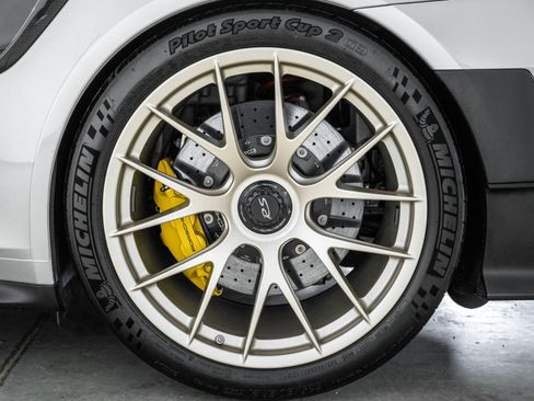 Used 2018 Porsche 911 GT2 RS w/ Weissach Package image 10