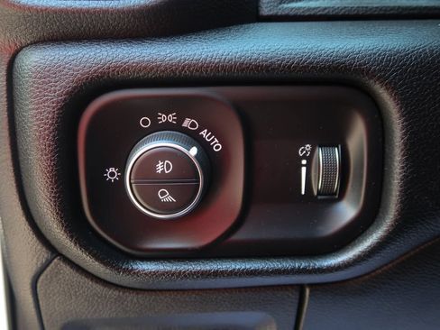 Used 2022 RAM 1500 Big Horn AWD/4WD image 55
