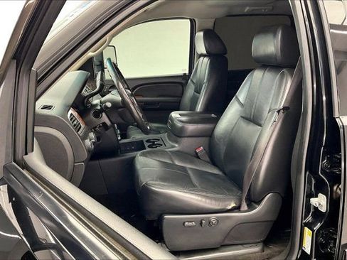 Used 2008 GMC Sierra 2500 SLT w/ Convenience Package AWD/4WD image 16