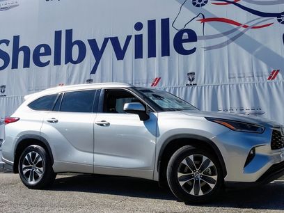 Used 2021 Toyota Highlander XLE