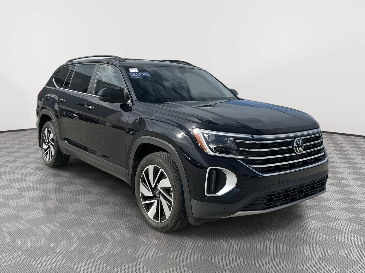 Used 2026 Volkswagen Atlas SE w/ Panoramic Sunroof Package AWD/4WD image 4