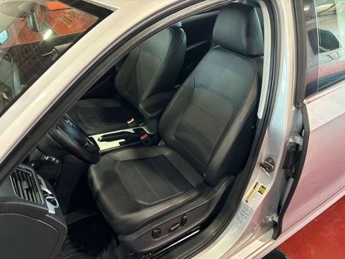 Used 2013 Volkswagen Passat 2.5 SE image 13