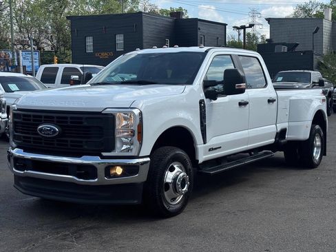 Used 2024 Ford F350 XL w/ 360-Degree Camera Package image 5