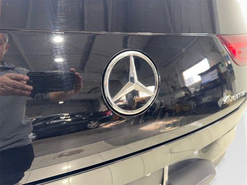 Used 2023 Mercedes-Benz CLA 250 4MATIC w/ Premium Package image 21