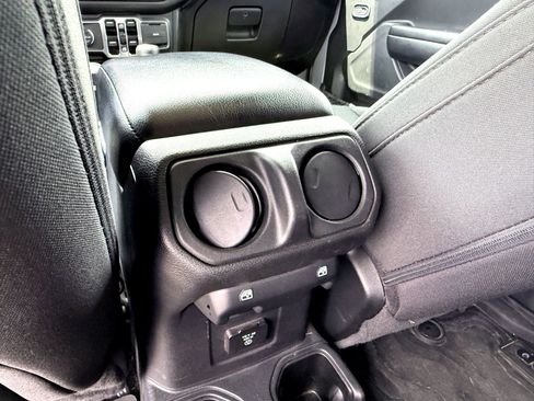 Used 2021 Jeep Gladiator Sport AWD/4WD image 28