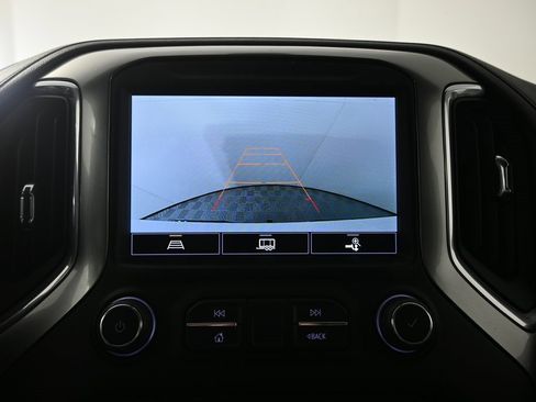 Used 2022 Chevrolet Silverado 1500 LTZ image 30