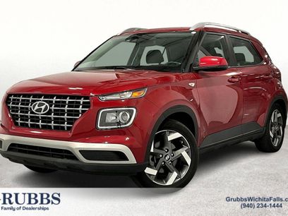 Used 2022 Hyundai Venue SEL w/ Cargo Package