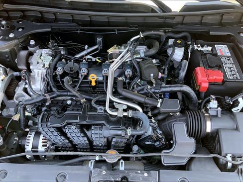 Used 2024 Nissan Altima 2.5 S FWD image 31