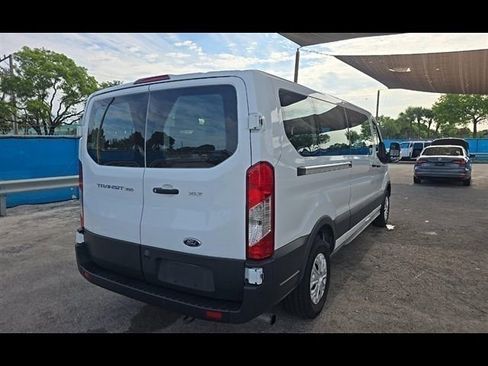Used 2025 Ford Transit 350 XLT RWD image 4