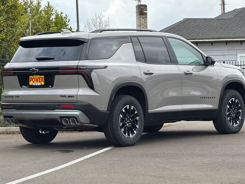 New 2026 Chevrolet Traverse Z71 w/ Enhanced Driving Package image 5