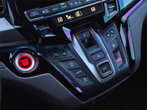 Used 2024 Honda Odyssey Elite image 18