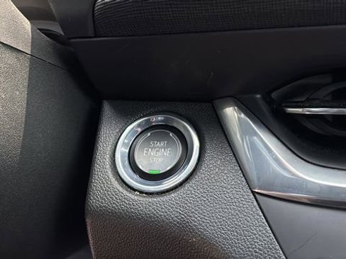 Used 2024 Buick Envista Preferred w/ Convenience I Package image 28