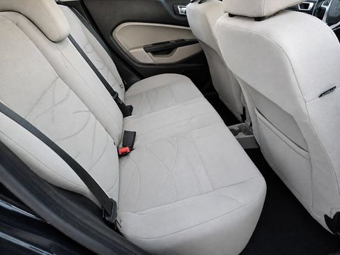 Used 2014 Ford Fiesta SE FWD image 36