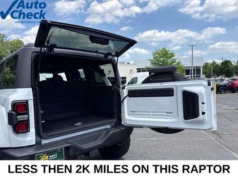 Used 2024 Ford Bronco Raptor w/ Interior Carbon Fiber Pack 6 AWD/4WD image 40
