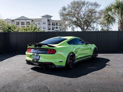 Used 2020 Ford Mustang Shelby GT500 w/ Technology Package image 3