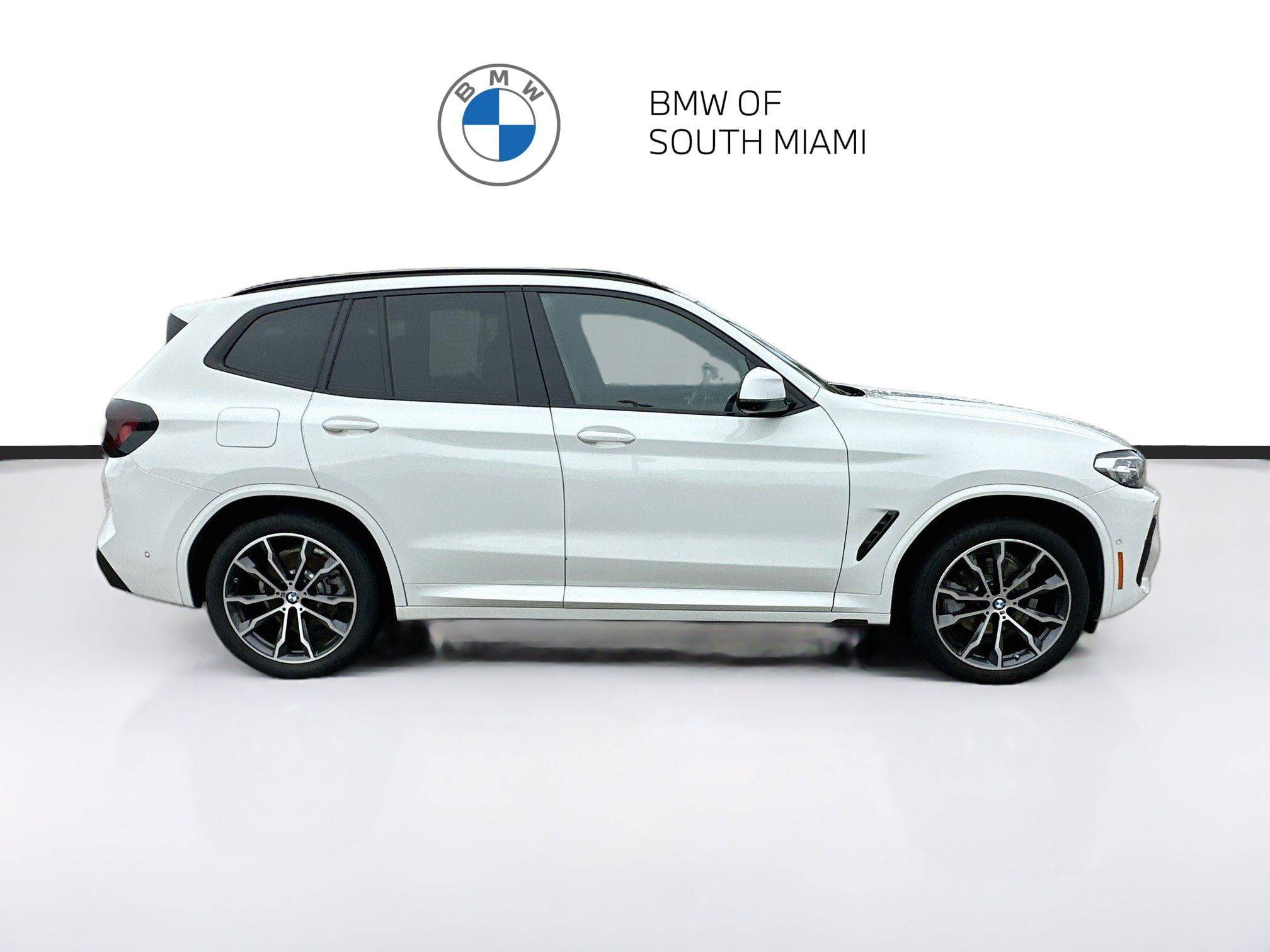 Certified 2024 BMW X3 xDrive30i w/ M Sport Package AWD/4WD image 8