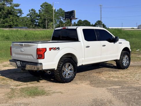 Used 2018 Ford F150 Lariat w/ Equipment Group 502A Luxury AWD/4WD image 5