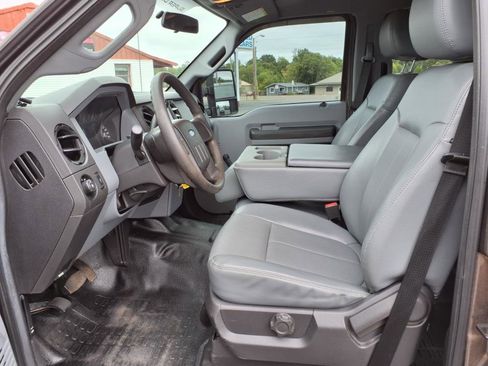 Used 2016 Ford F250 XL w/ XL Value Package image 13