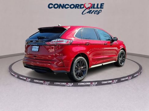 Used 2022 Ford Edge ST-Line AWD/4WD image 6