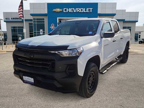 Used 2024 Chevrolet Colorado W/T w/ WT Convenience Package II image 1