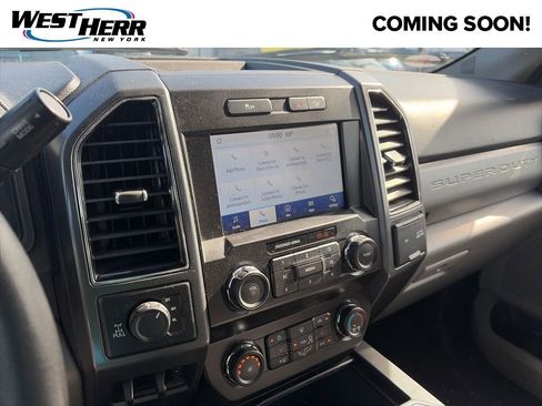 Used 2021 Ford F250 XLT w/ XLT Premium Package AWD/4WD image 8