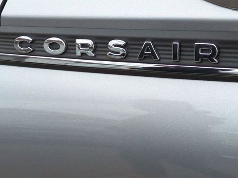 Certified 2024 Lincoln Corsair AWD w/ Equipment Group 101A image 10