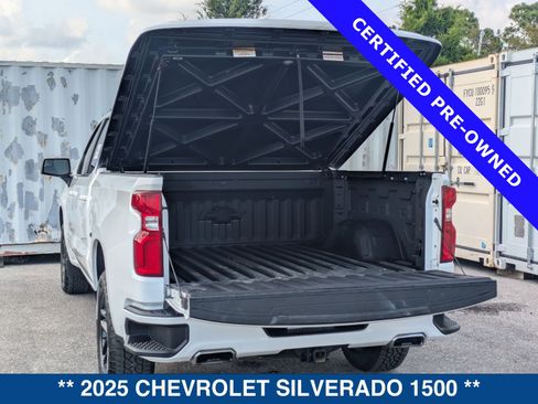 Used 2025 Chevrolet Silverado 1500 RST AWD/4WD image 15