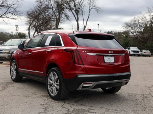 Used 2024 Cadillac XT5 Premium Luxury w/ Technology Package image 3