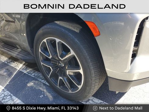 Used 2023 Chevrolet Tahoe RST w/ Luxury Package image 10