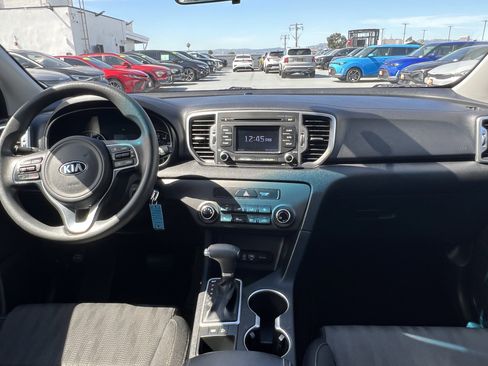 Used 2019 Kia Sportage LX image 19