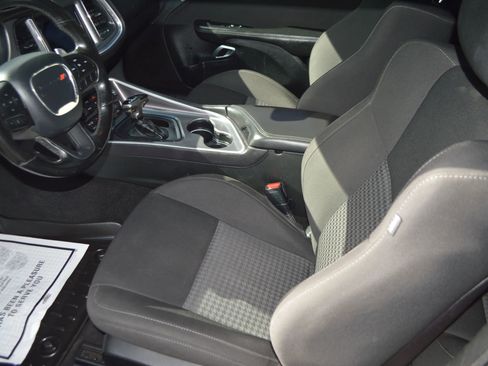 Used 2020 Dodge Challenger R/T RWD image 14