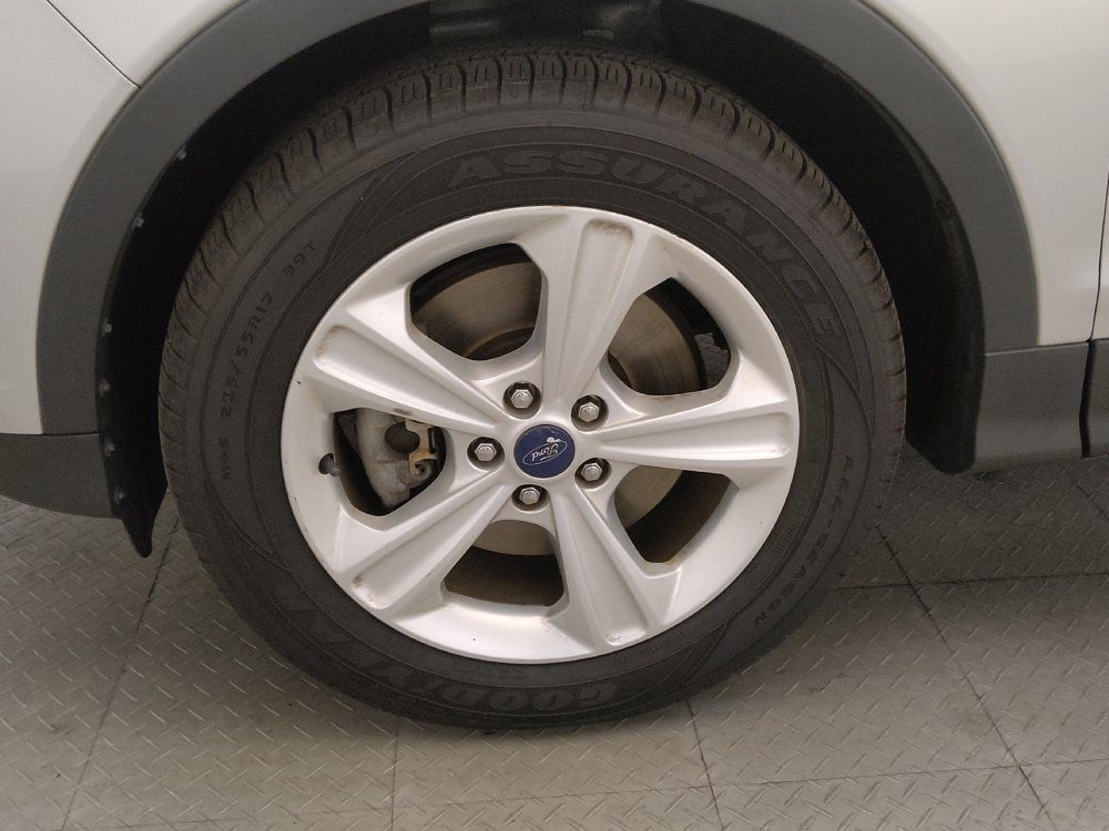 Used 2015 Ford Escape SE w/ Equipment Group 201A AWD/4WD image 31