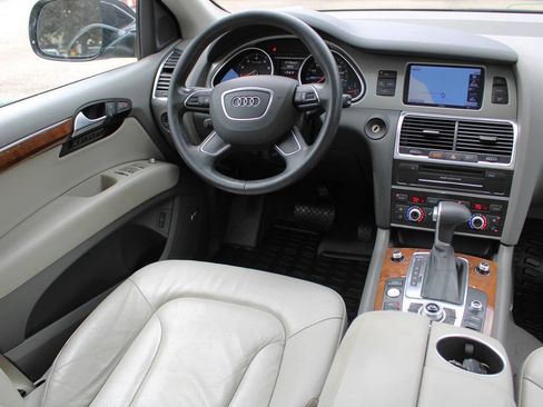 Used 2015 Audi Q7 3.0T Premium Plus w/ Premium Plus Package AWD/4WD image 14