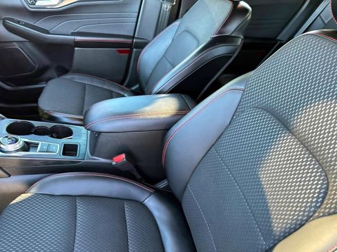 Used 2024 Ford Escape ST-Line Elite image 15