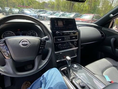 Used 2023 Nissan Armada SL w/ Midnight Edition Package AWD/4WD image 20